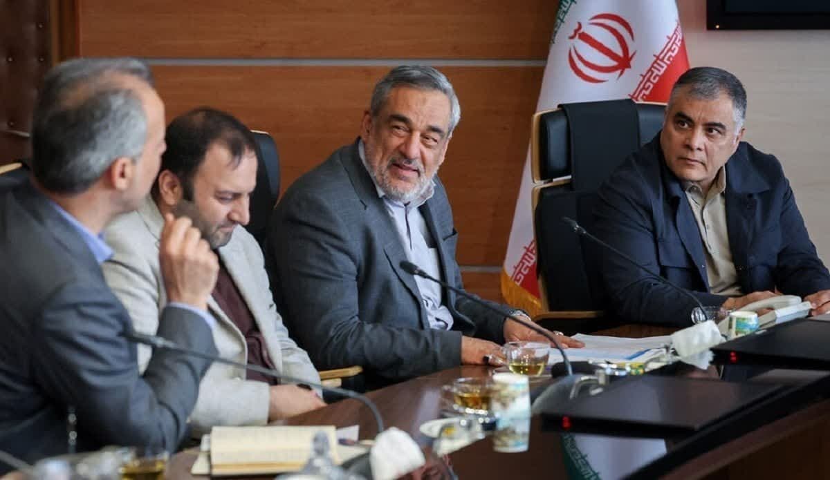 حمید بورد با حکم رئیس‌جمهور سرپرست وزارت نفت شد