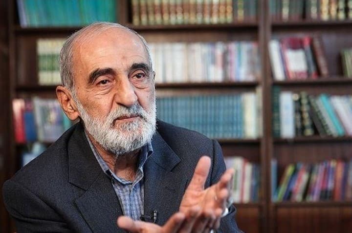 چرا وطن‌فروشانِ خارج‌نشین بی‌هزینه به کشور بازمی‌گردند؟